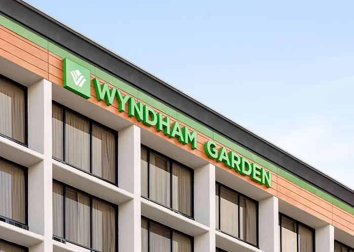 Wyndham Garden Atlanta Airport